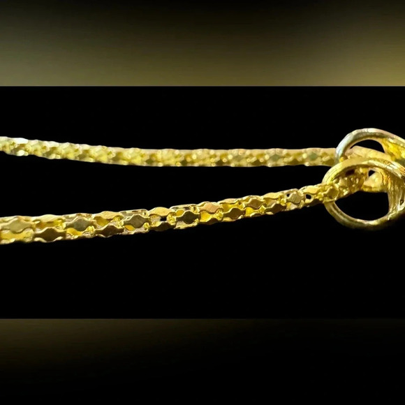 24kt Gold-Dipped Natural Leaf Pendants & 18kt Gold-Plated Chain - Picture 11 of 11